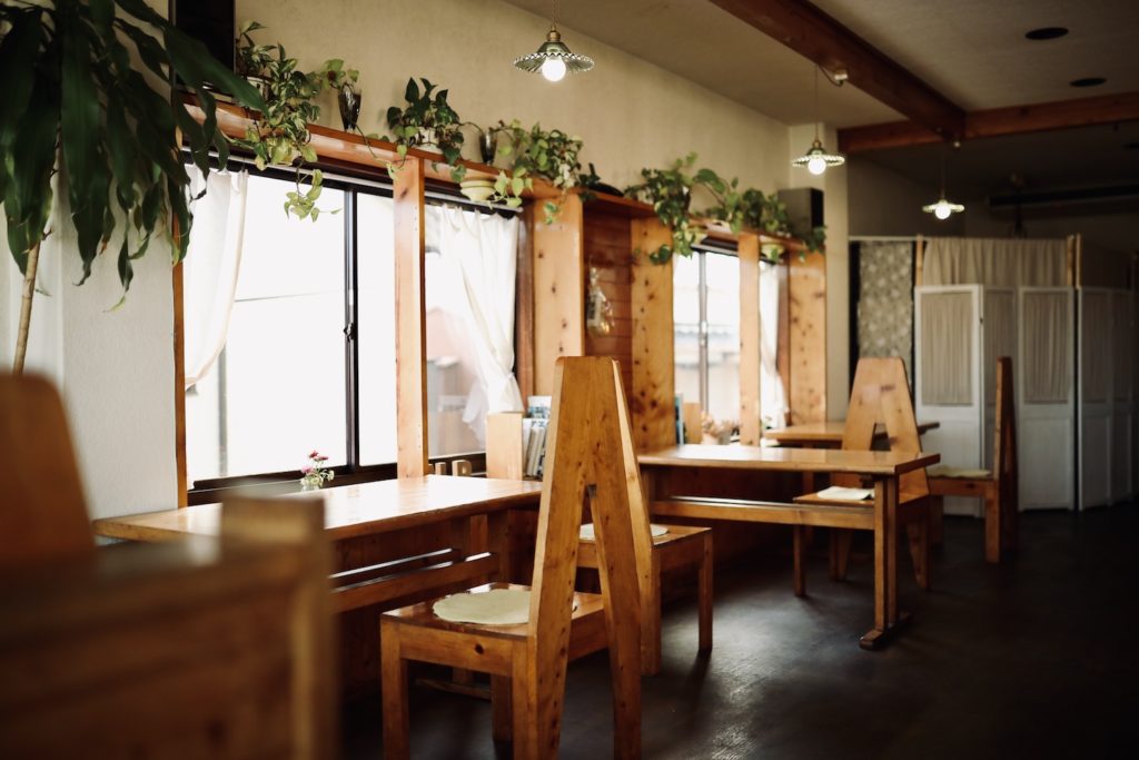 あるぷ｜おいしくて映えるスイーツ。高知県安芸市の小さな喫茶店。