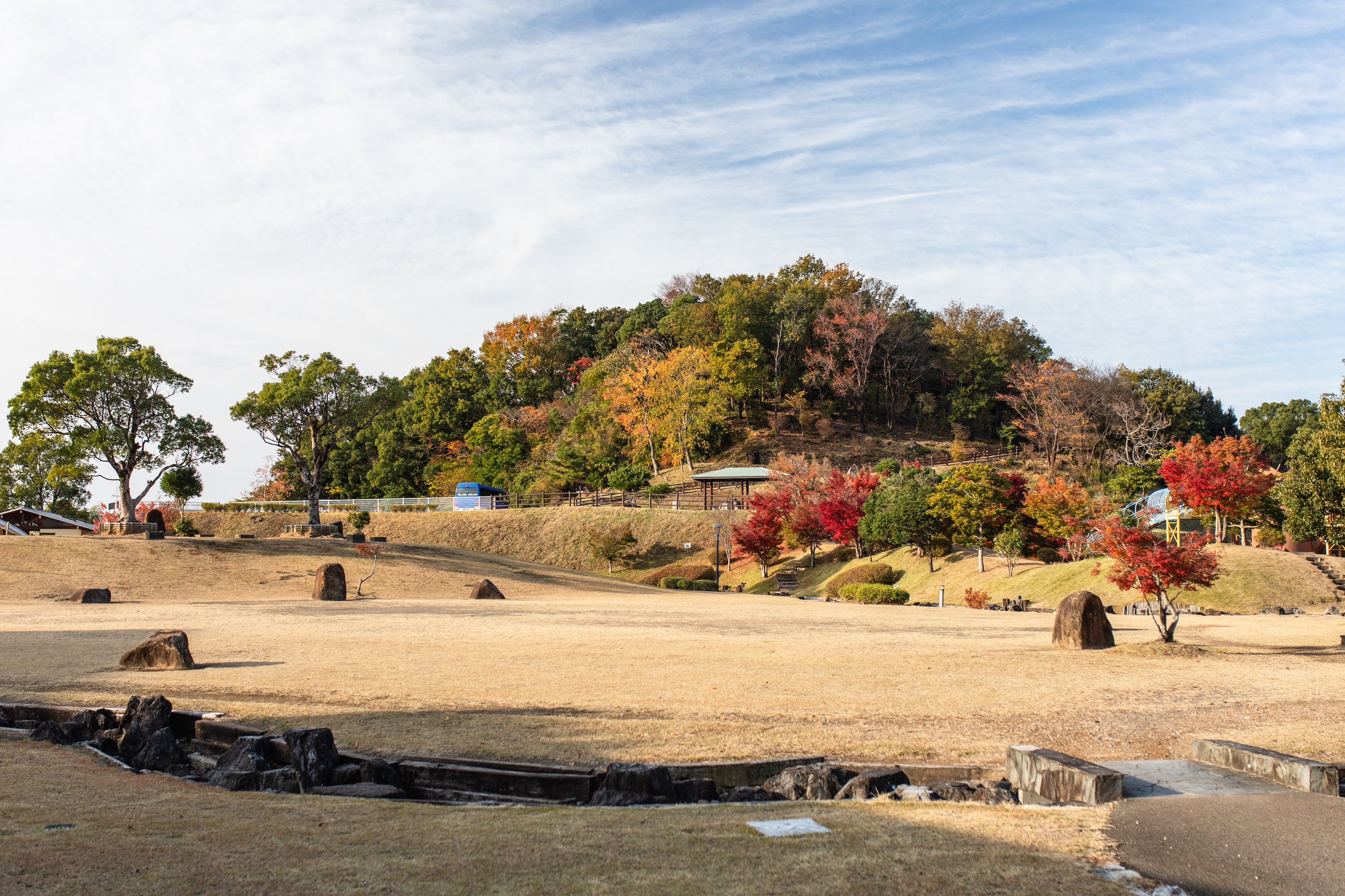 秦山公園（じんざんこうえん）｜人気のふわふわドームも！香美市の自然あふれる公園