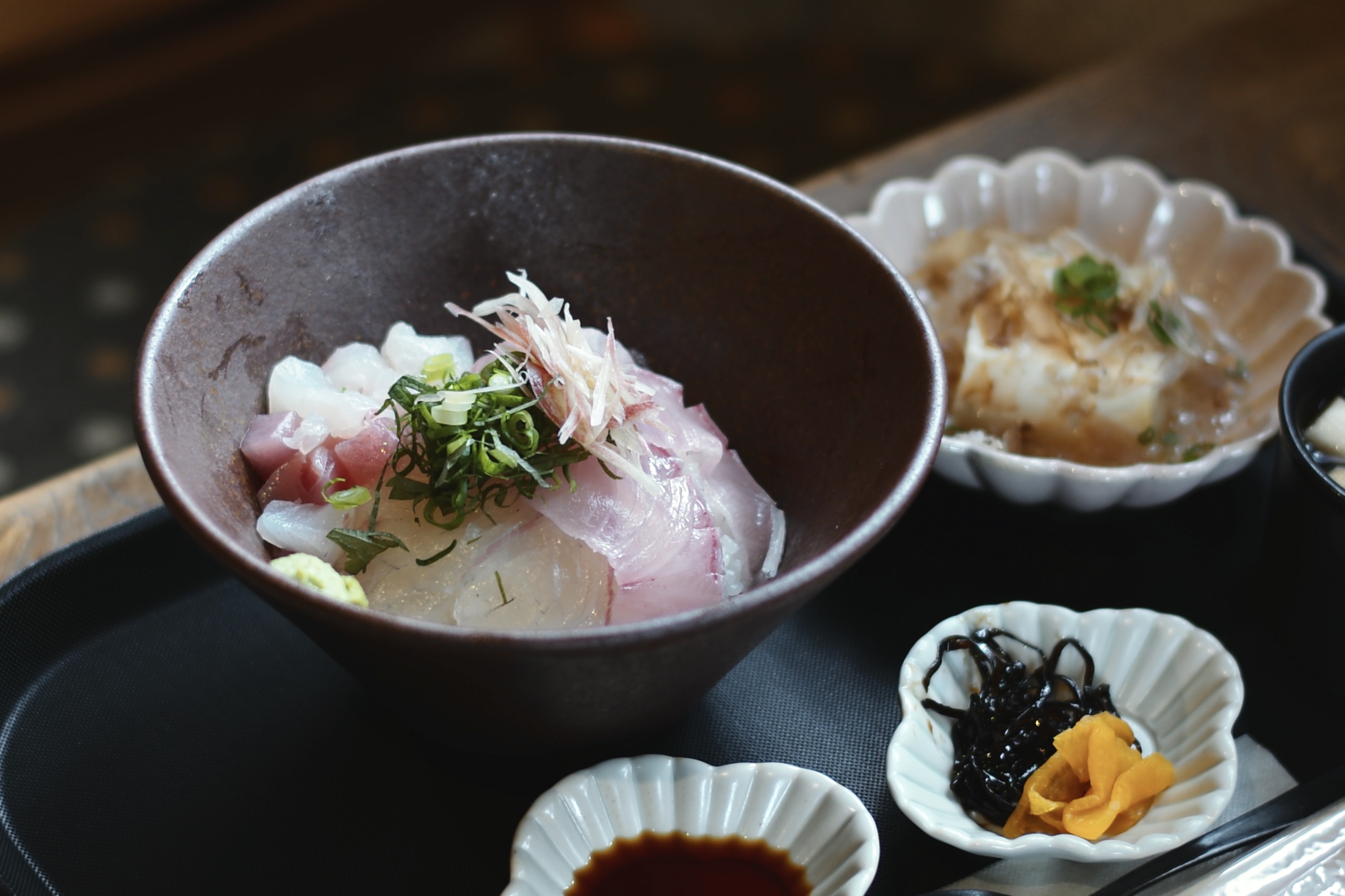 須﨑大漁堂｜地域の恵みを一堂に！古き良き時代の面影が残る新スポット