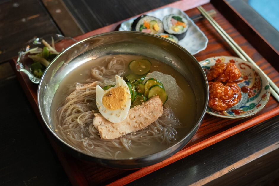 카페 루프 cafe loop｜今夏オープンした新店！緑に癒される隠れ家カフェ