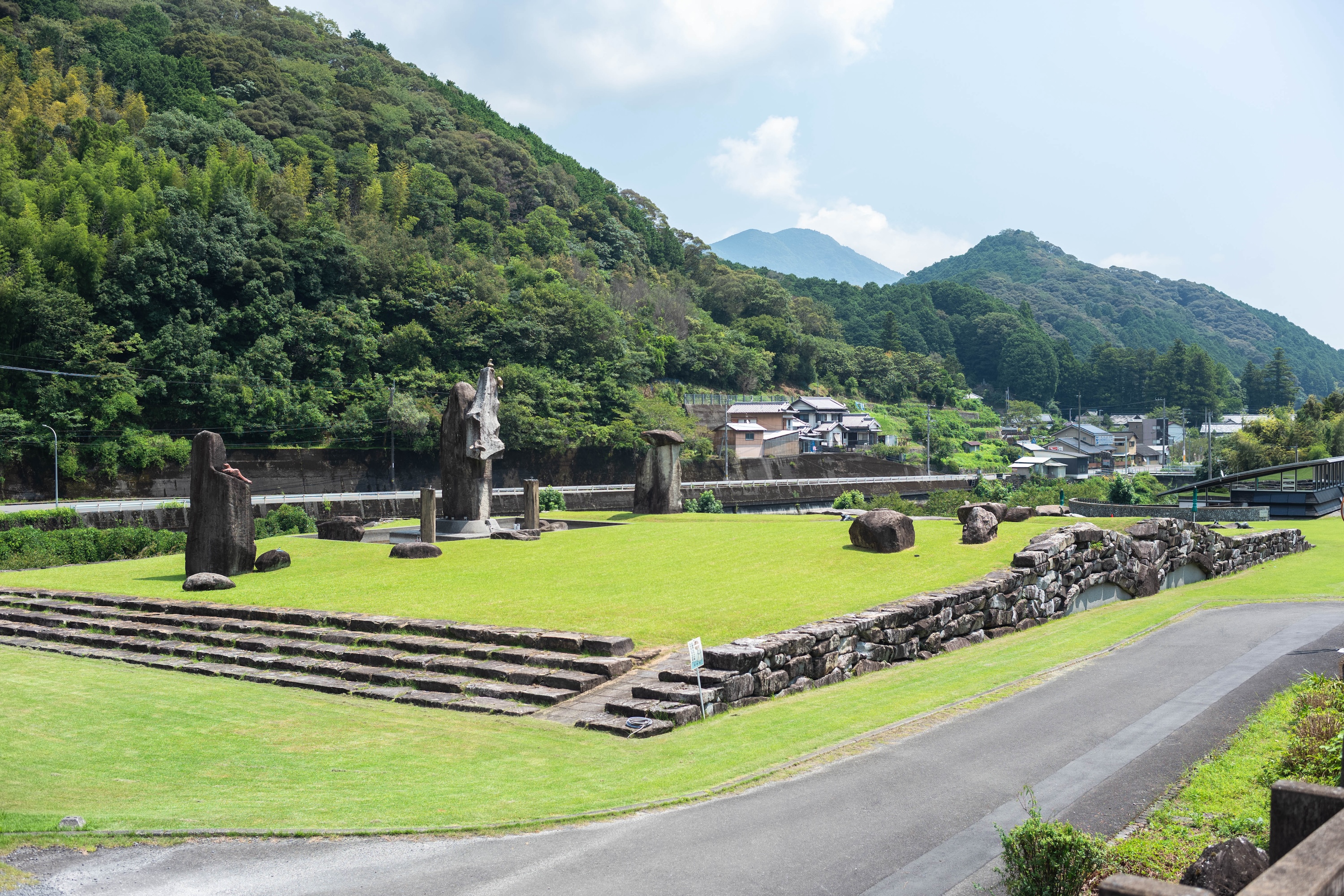 かわうそ自然公園｜川と芝生でのんびり遊べる津野町の憩いスポット