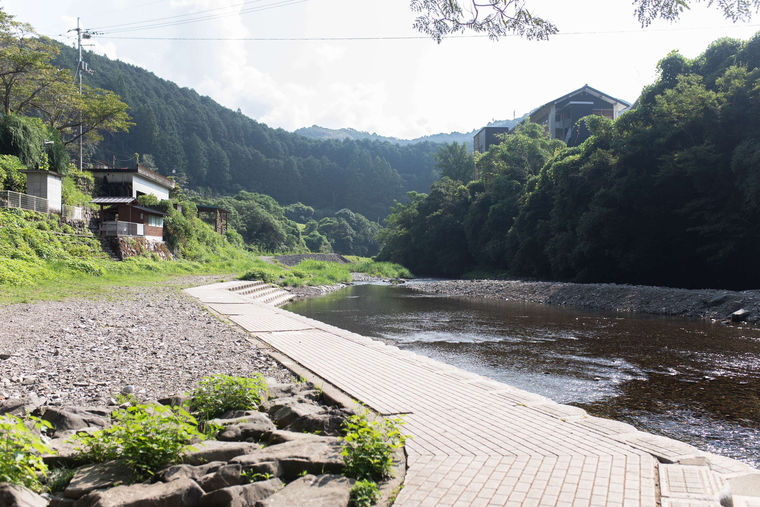 桑ノ川わんぱく河川プール｜自然の中で川遊び！親子で楽しむ夏の思い出スポット