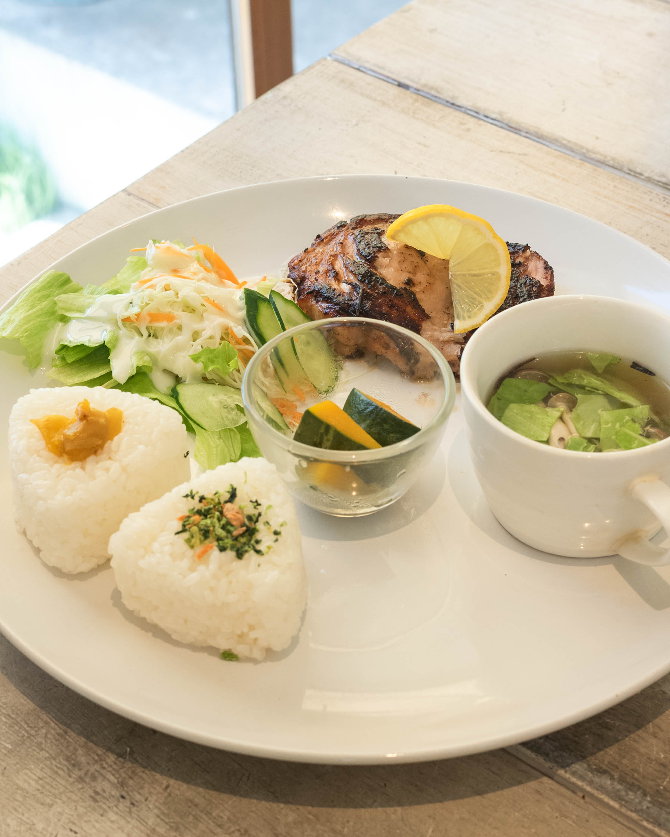 eatriel(イートリエル)|女性1人でもゆったり過ごせる、宿毛の隠れ家カフェ