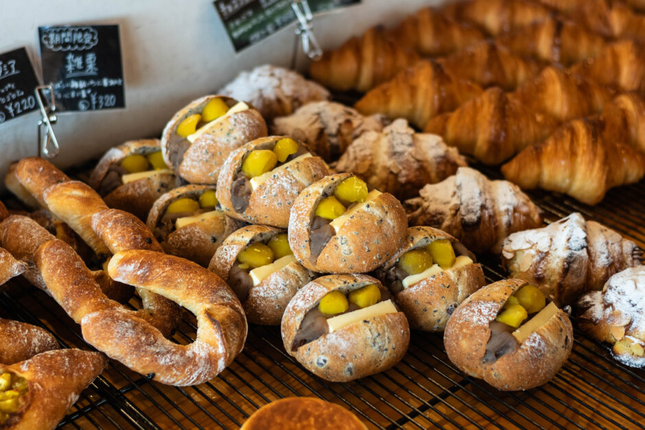 岩本こむぎ店｜笑顔を生むパンが並ぶ、道の駅なかとさの人気ベーカリー