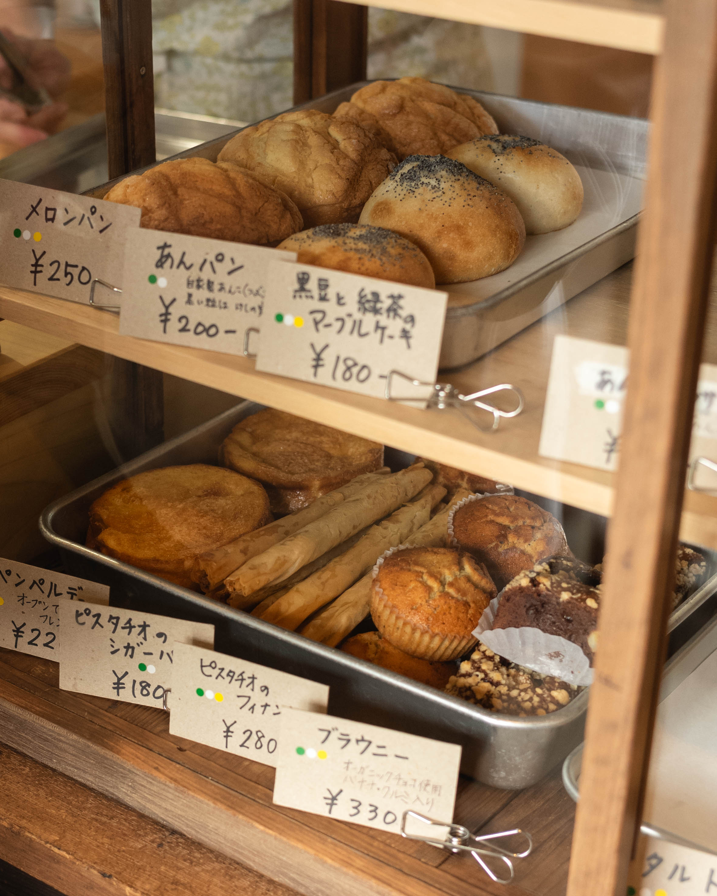 manimani|売切必至!四万十市の住宅街にひっそり佇む、パンとお菓子の店