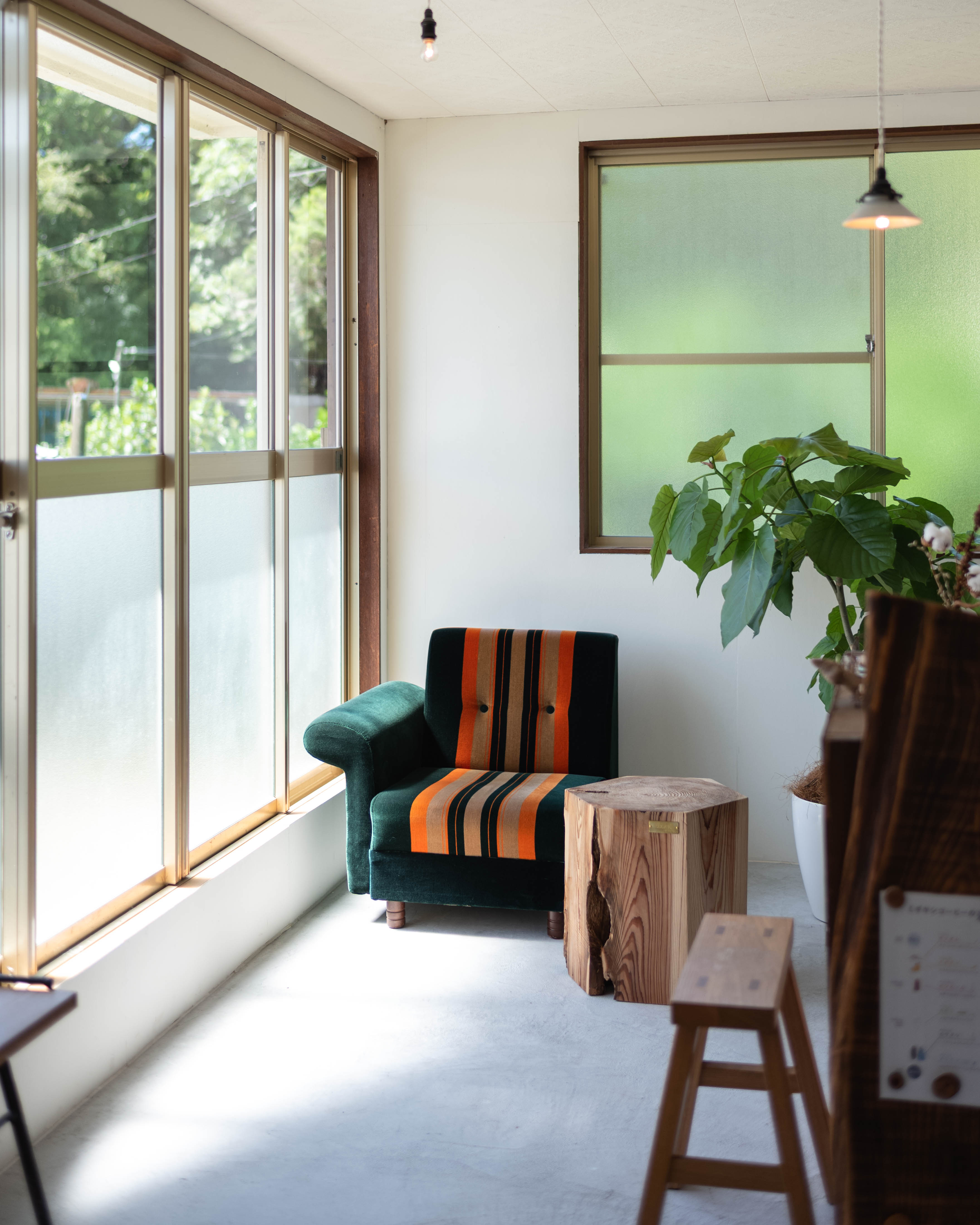 ミギキシコーヒー焙煎所｜心を込めた一杯を。越知町の山里にひっそり佇む焙煎所