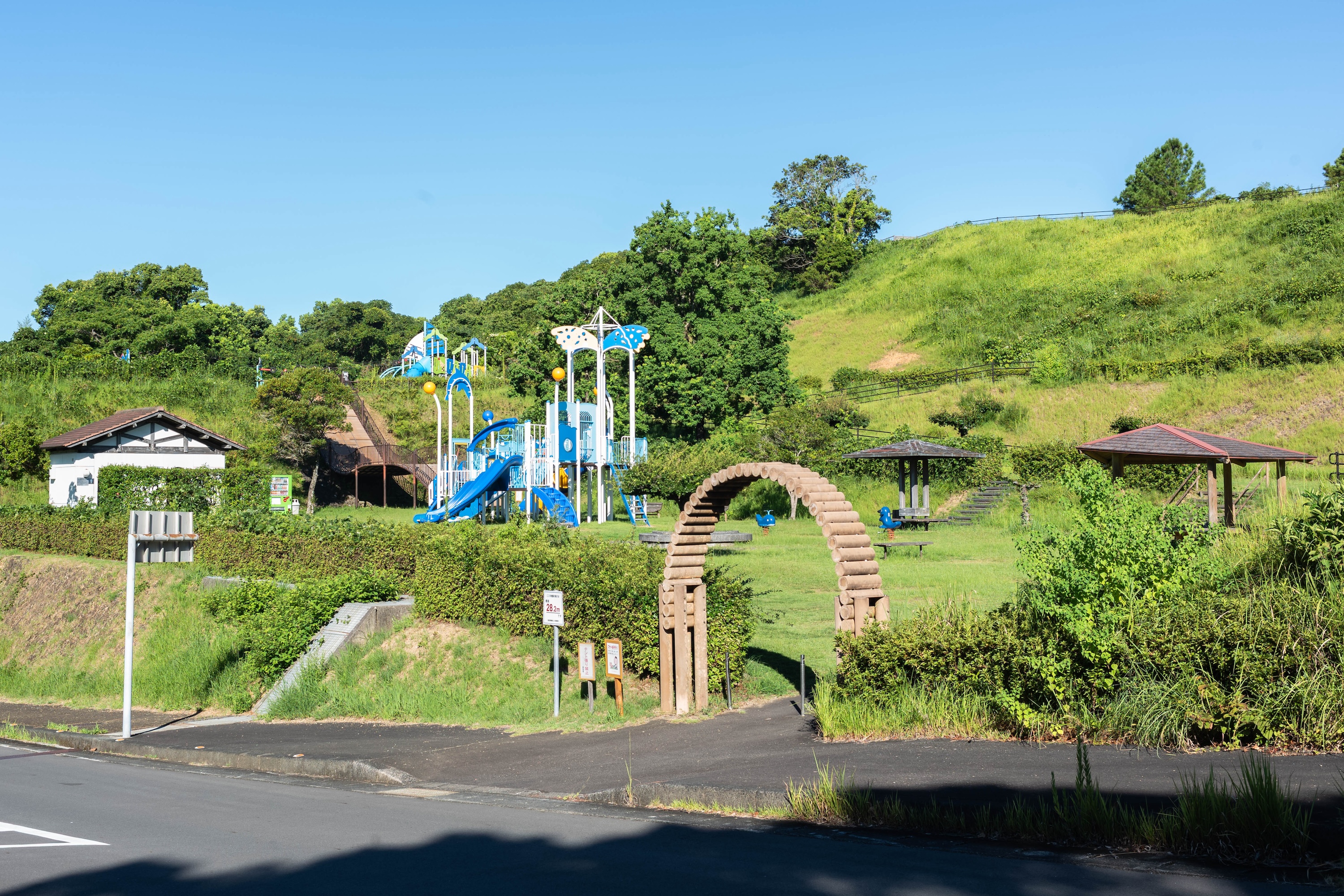 四万十わんぱく広場|太平洋を望む、遊び心あふれる公園