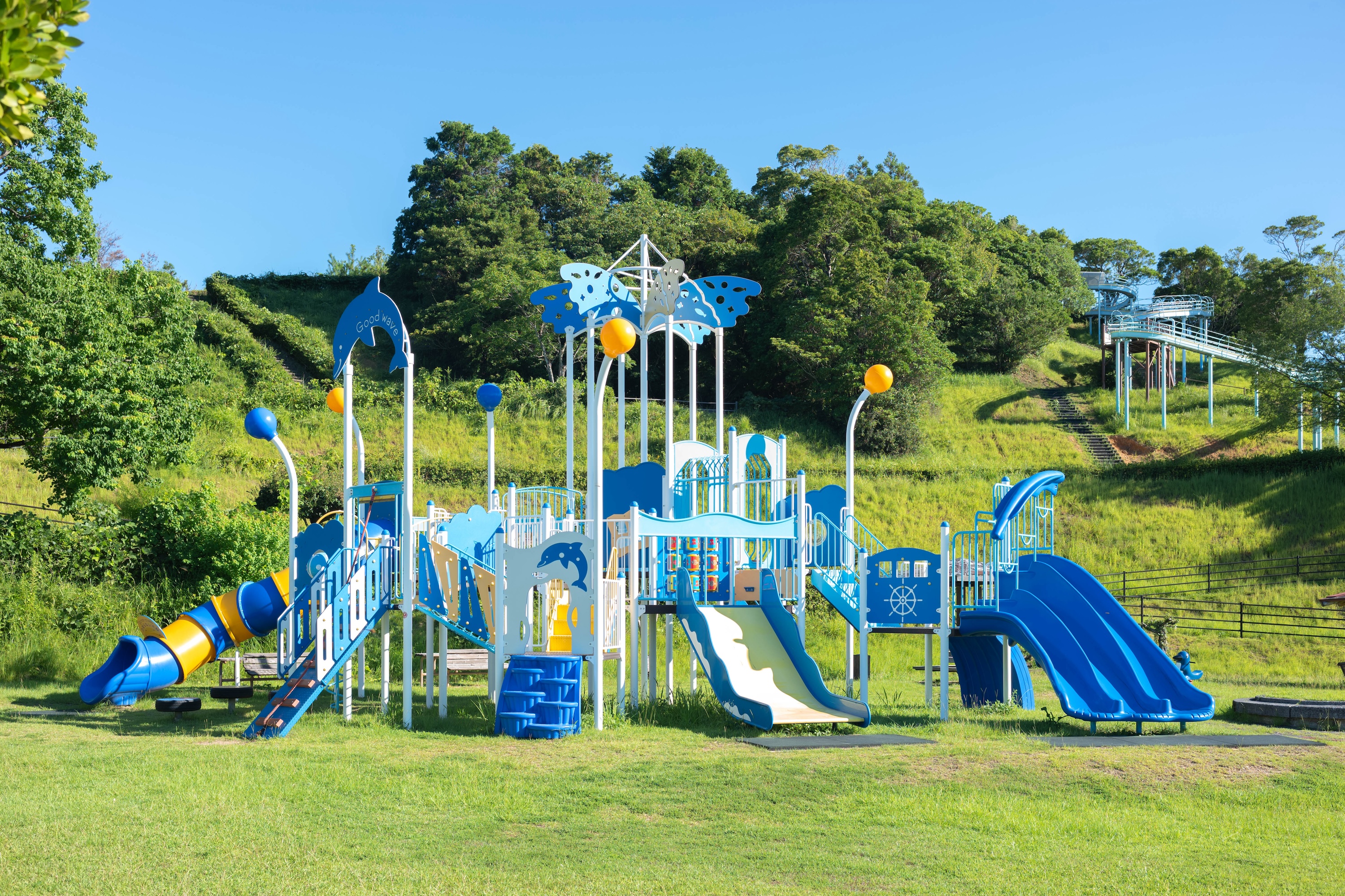 四万十わんぱく広場|太平洋を望む、遊び心あふれる公園