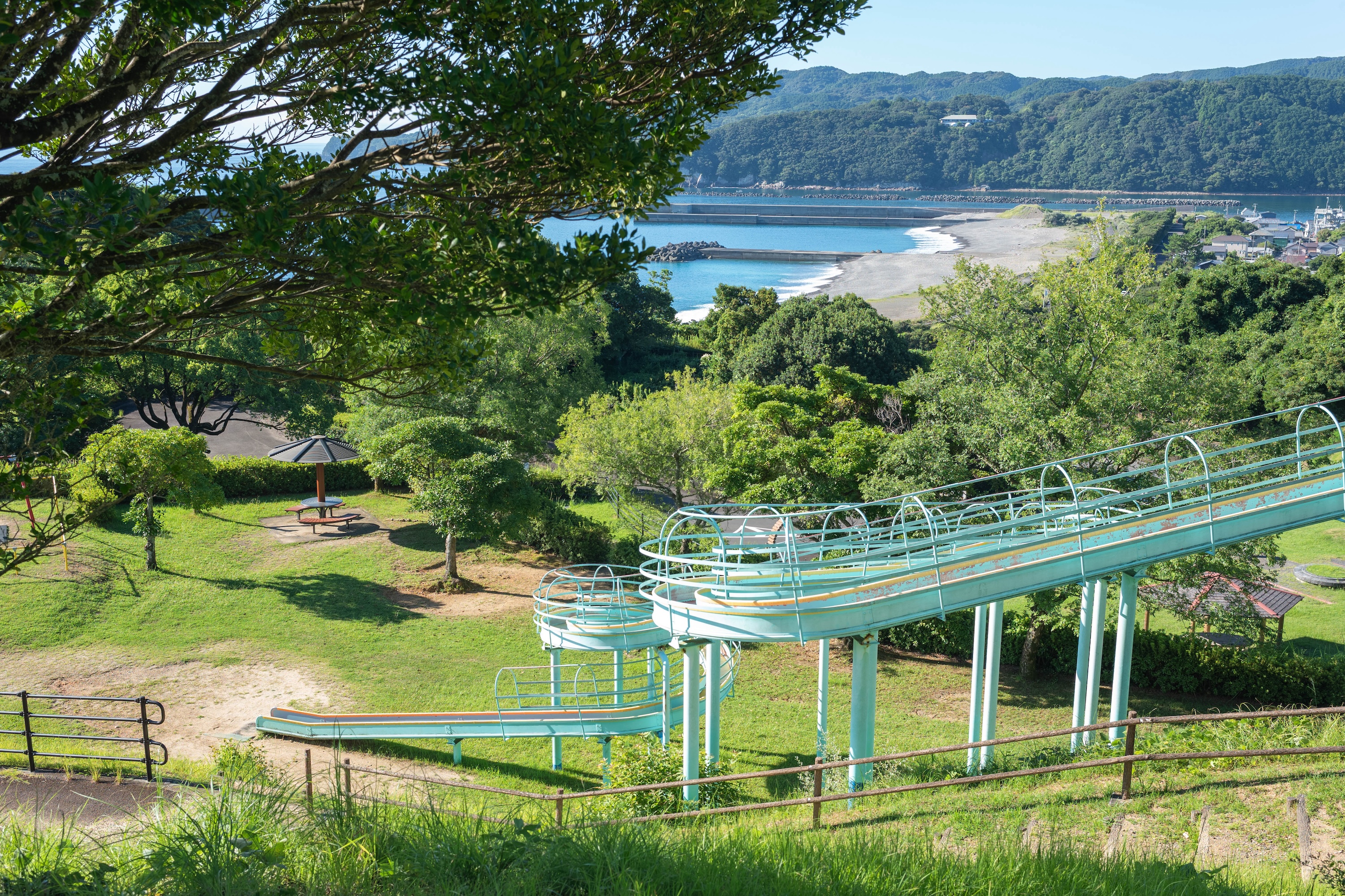 四万十わんぱく広場|太平洋を望む、遊び心あふれる公園