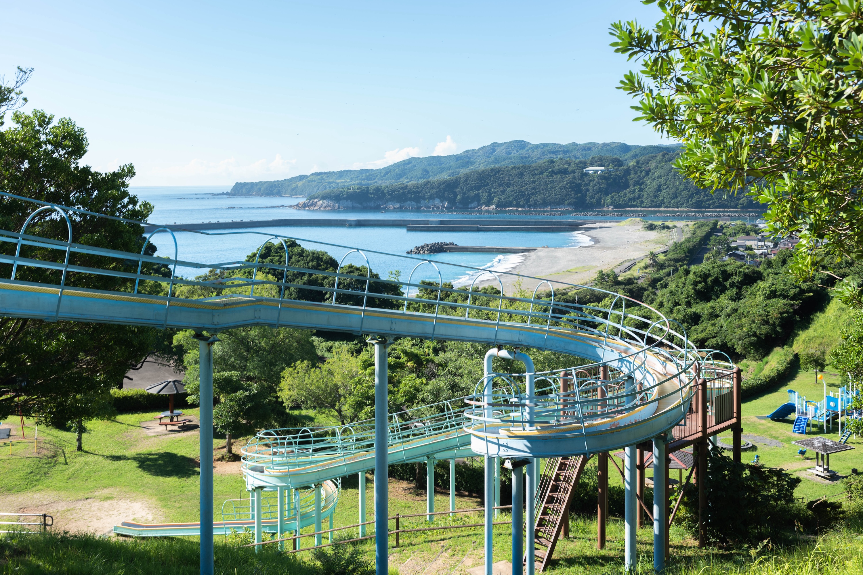 四万十わんぱく広場|太平洋を望む、遊び心あふれる公園