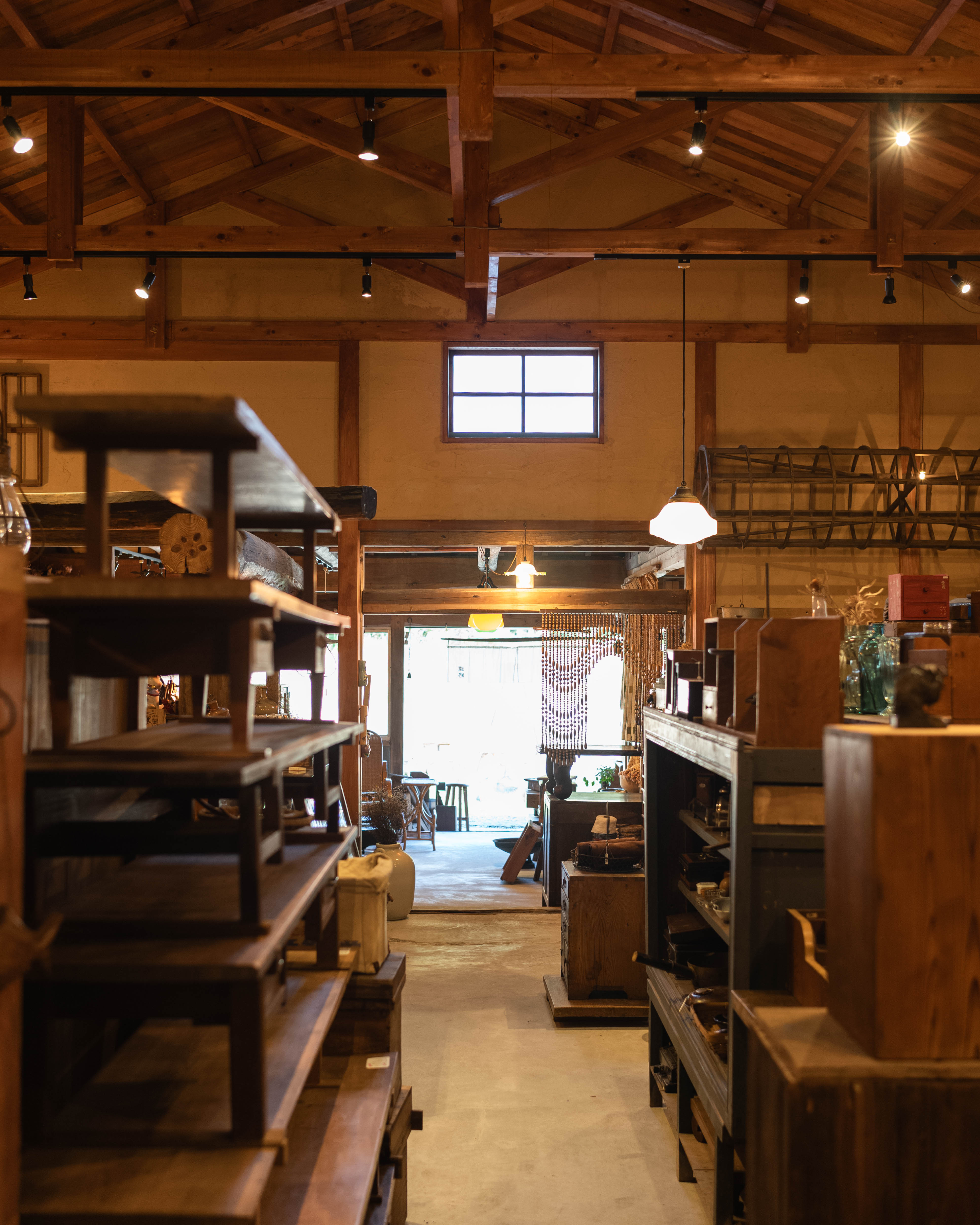 遠路|山あいの集落にひっそり佇む、四万十町の古道具屋さん