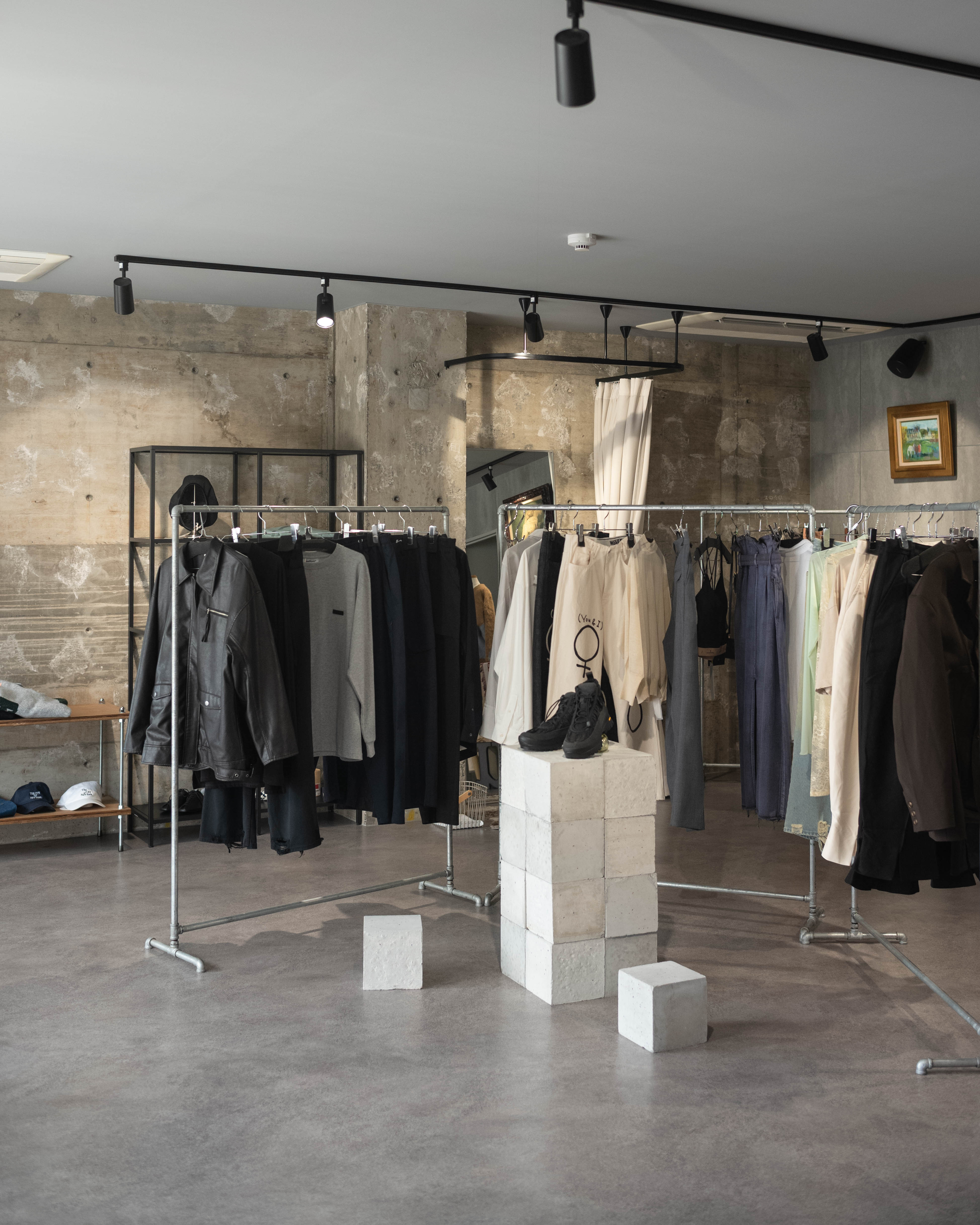 PuKu LePo(プク レポ)|中万々の新店!姉妹で営む “服とクレープ” のお店