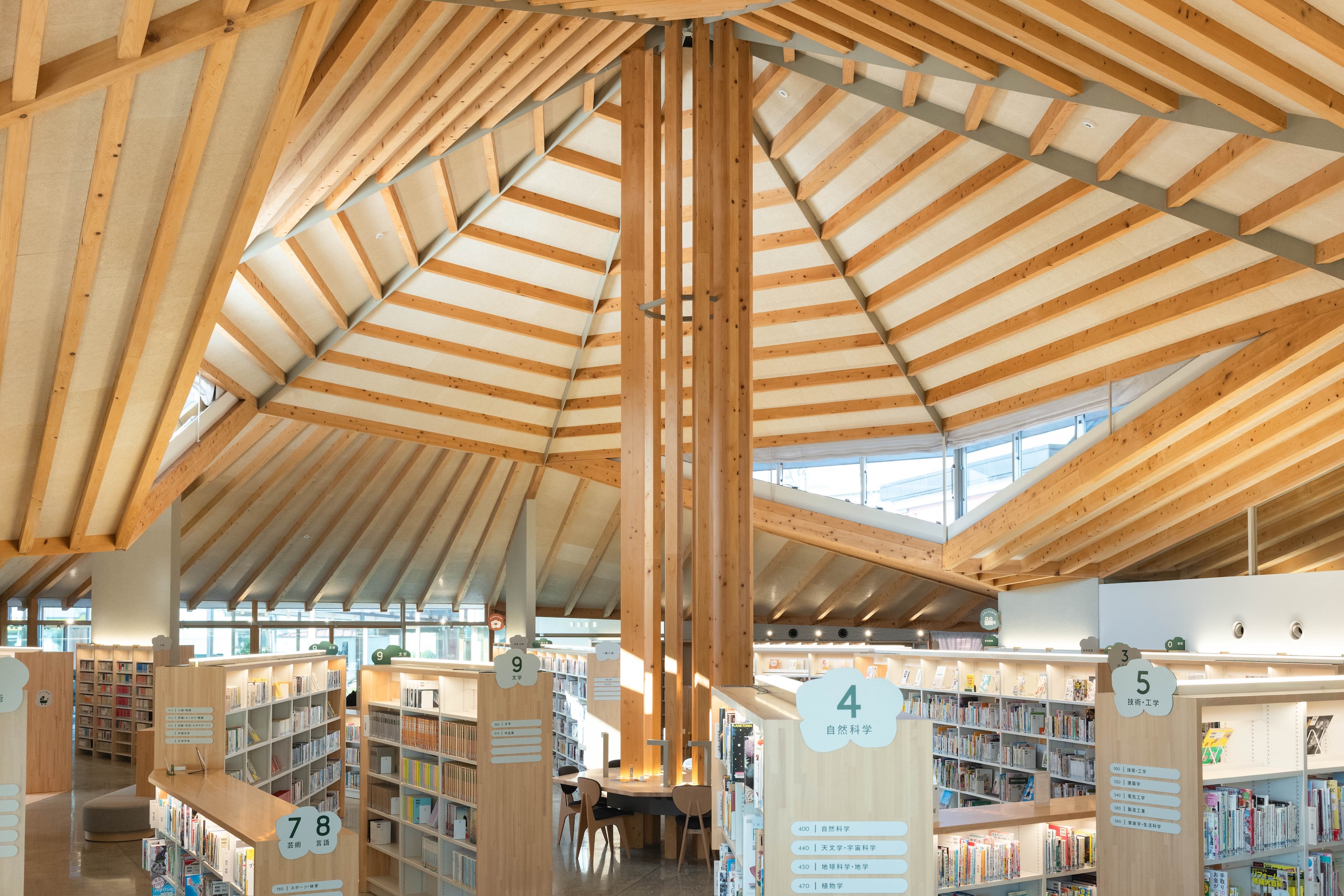 佐川町立図書館さくと|まちと人をつなぐ“学び合いの広場”