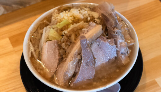 ラーメン豚塗｜開店と同時に行列！高知に誕生した本格二郎系ラーメン