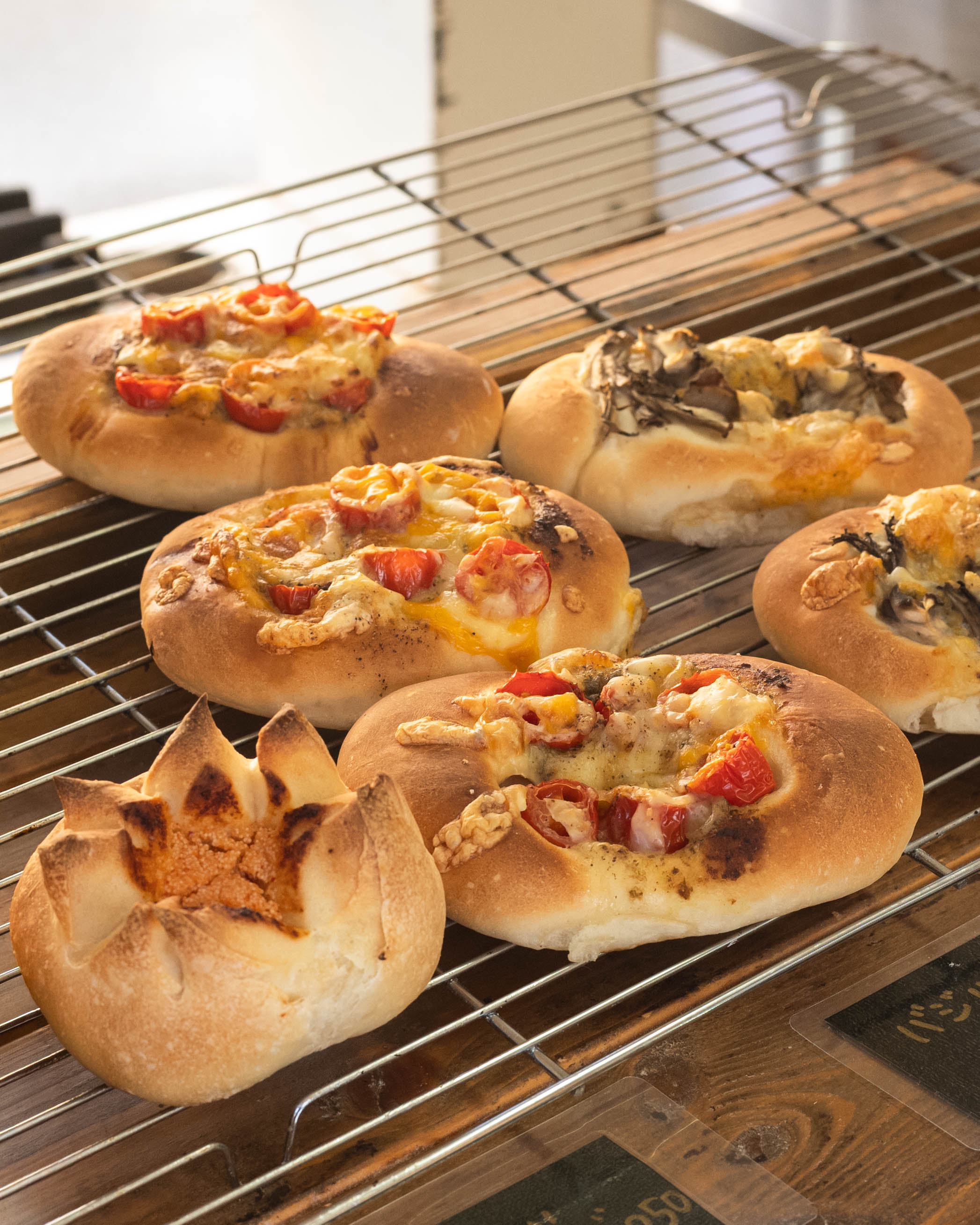 チーズとパンの店Orange｜土佐清水の名店。発酵と科学が生む、週末だけのご褒美パン