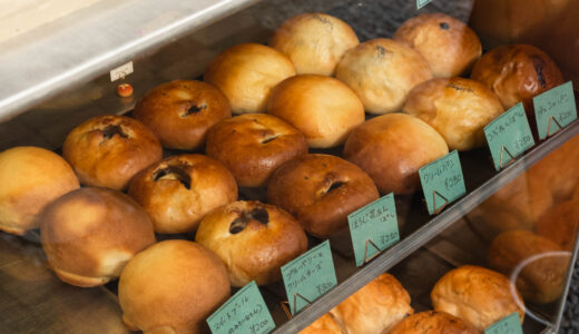 カラッパン｜クロワッサンとパンたち。街角の小さなパン屋さん