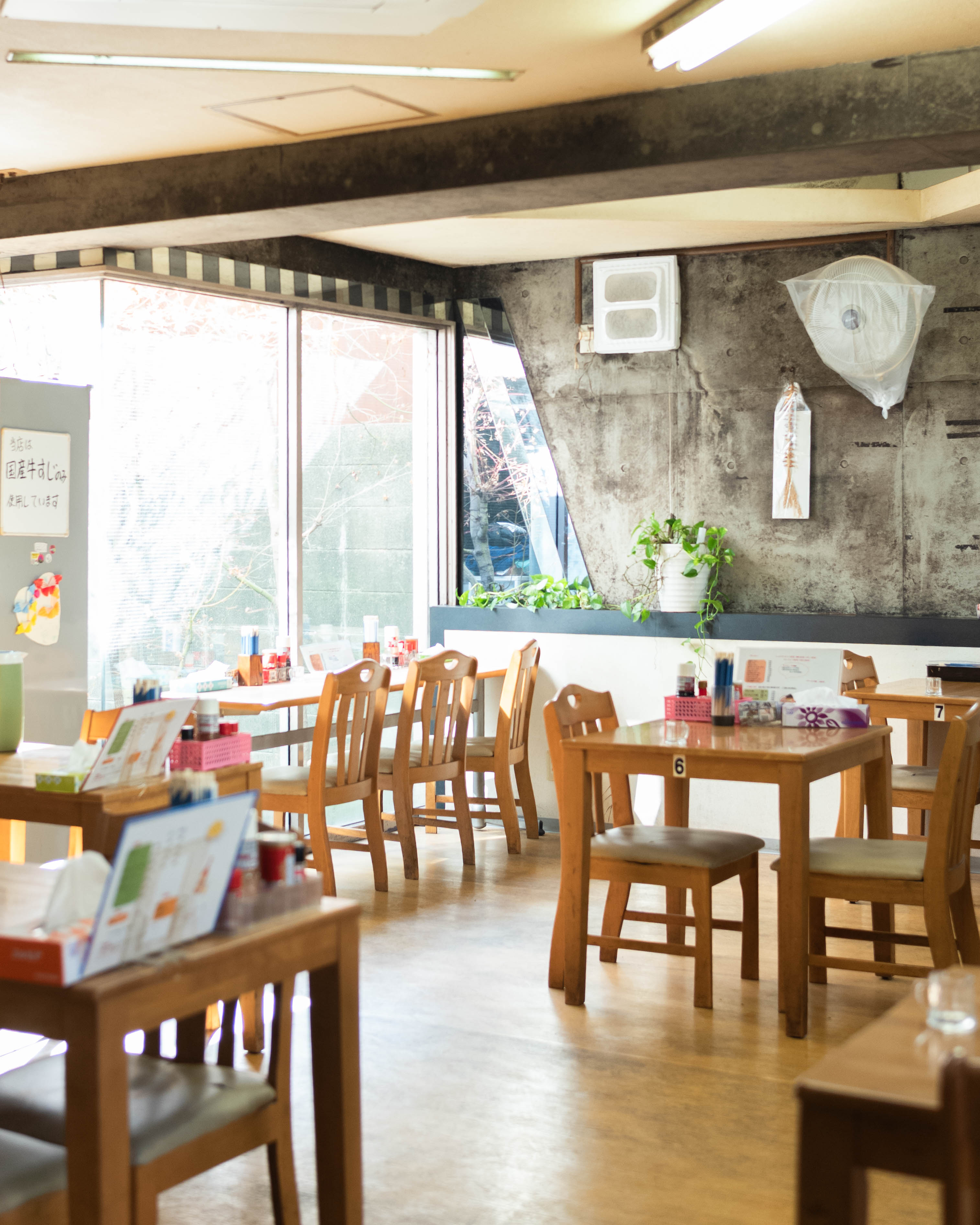 どば|牛すじ担々麺がおすすめ!濃厚ほろほろ牛すじラーメン