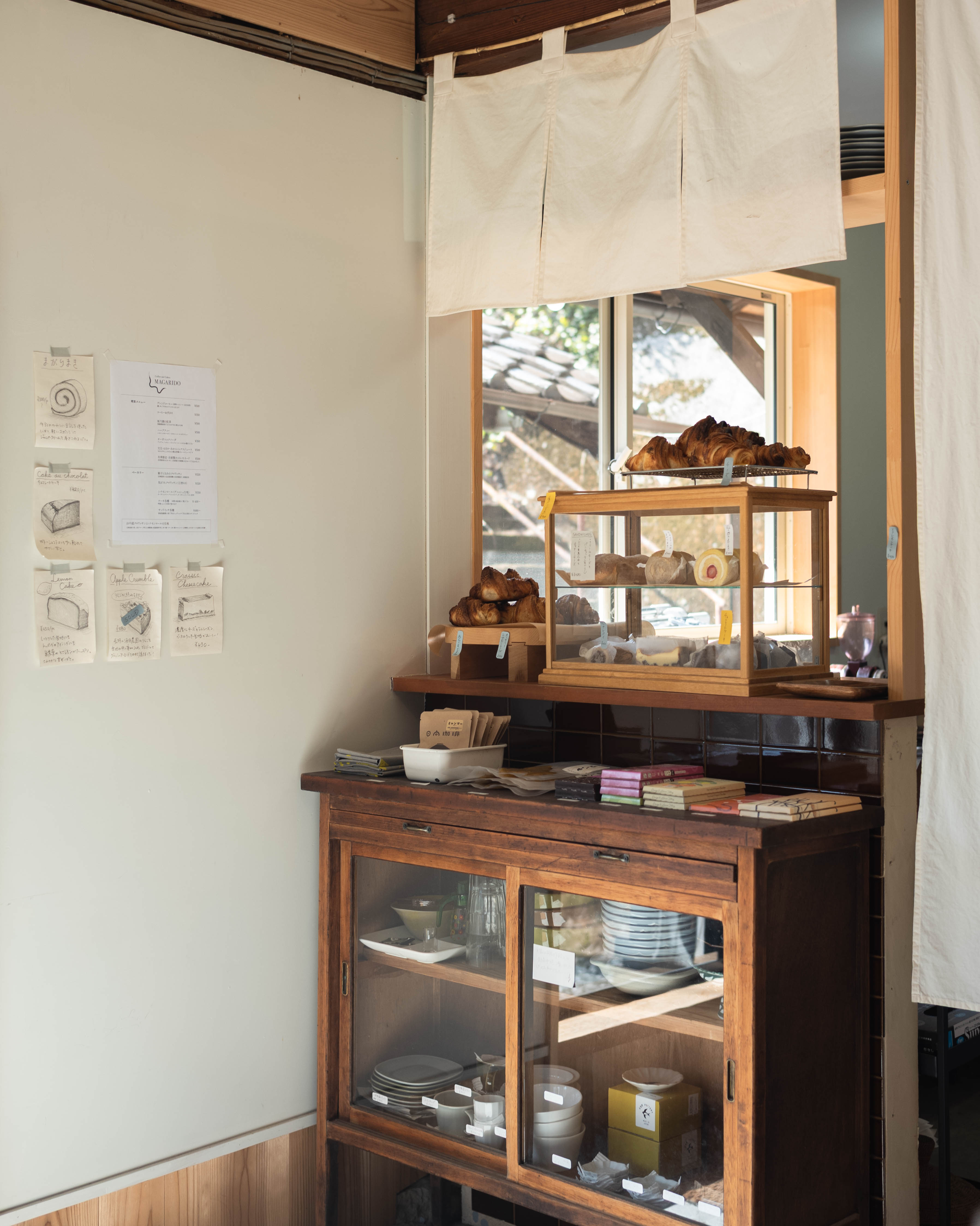 まがり道｜クロワッサンが絶品！仁淀川沿いの小さなカフェ