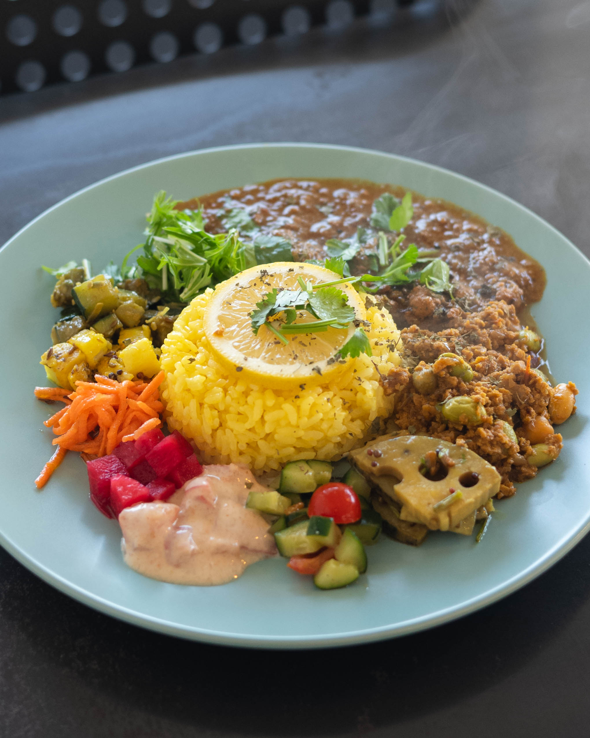 MOKKINカレー｜木金だけ現れる、大切な人に食べてほしいカレー