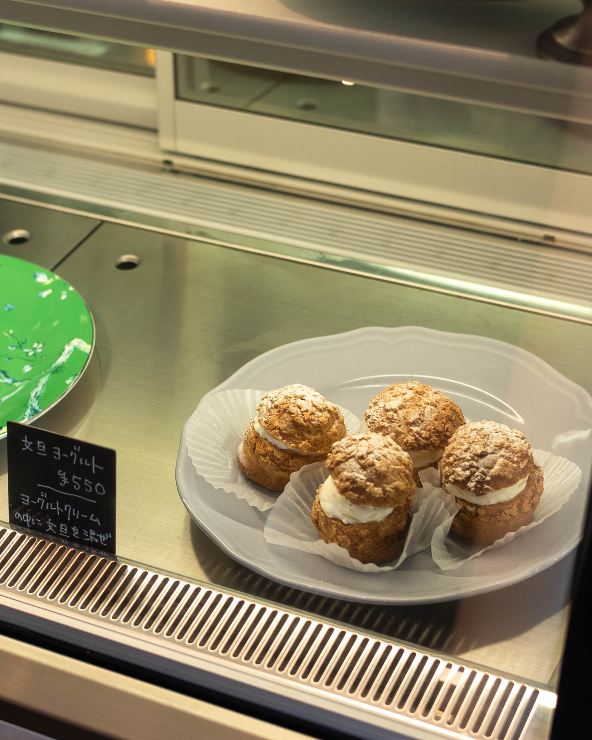 カオリシュークリーム|はりまや町に新店!毎日食べたくなるシュークリーム専門店