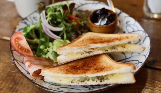 高知のモーニングで味わう焼きたてホットサンド5選