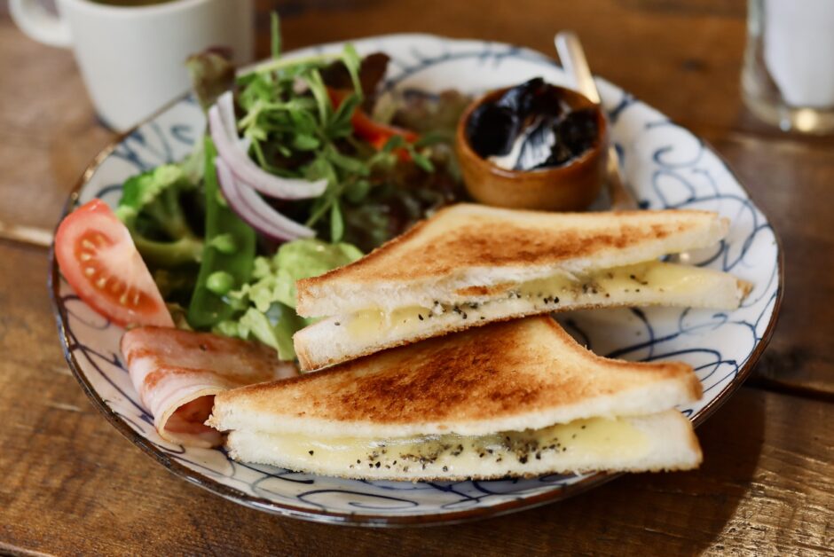 烏兎匆々（うとそうそう）｜高知市仁井田の隠れ家カフェ